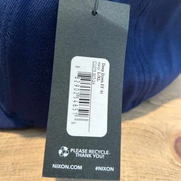 Nixon baseball hat, Flexfit size L/XL, navy blue - Picture 4 of 8